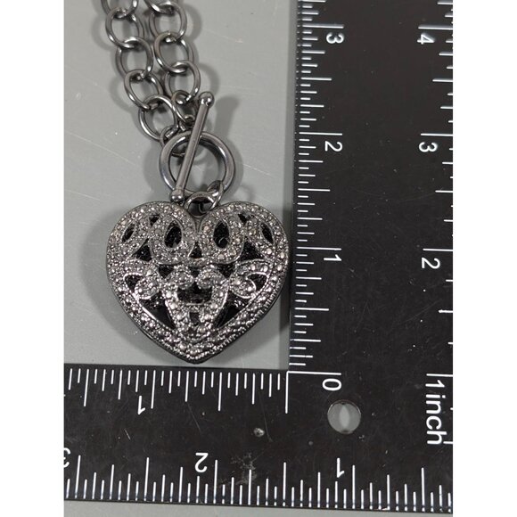 Retro Puffy Heart Open Metal Work Toggle Necklace Gray Metallic 18" - Picture 8 of 8